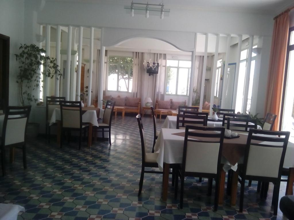 Serifos Beach Hotel Livadi  Ngoại thất bức ảnh
