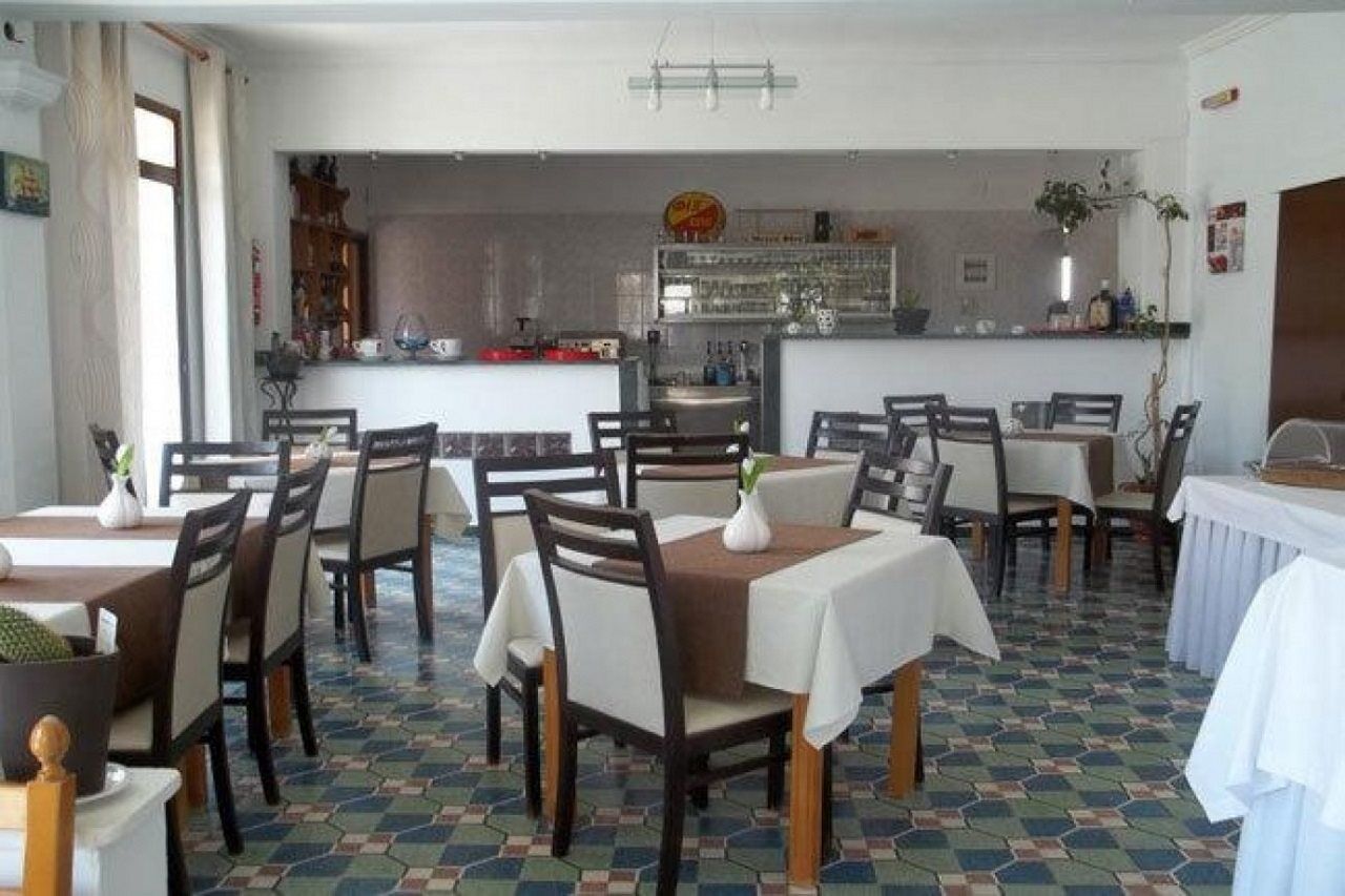Serifos Beach Hotel Livadi  Ngoại thất bức ảnh